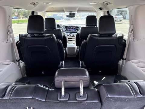 2022 Chrysler Pacifica Hybrid Touring L
