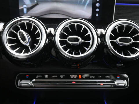 2021 Mercedes-Benz GLB GLB 250 4MATIC