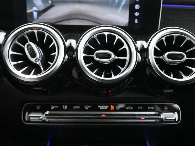 2021 Mercedes-Benz GLB GLB 250 4MATIC