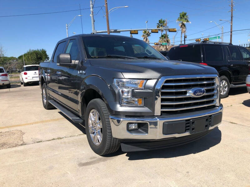 2017 Ford F-150 for sale at MR B Motor Co in Brownsville TX