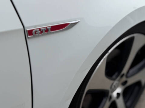2015 Volkswagen Golf GTI S