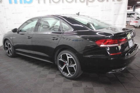 2020 Volkswagen Passat R-Line