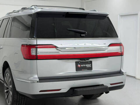 2019 Lincoln Navigator L Select