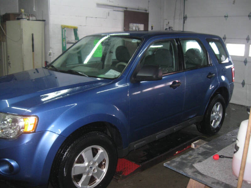 2009 Ford Escape XLS