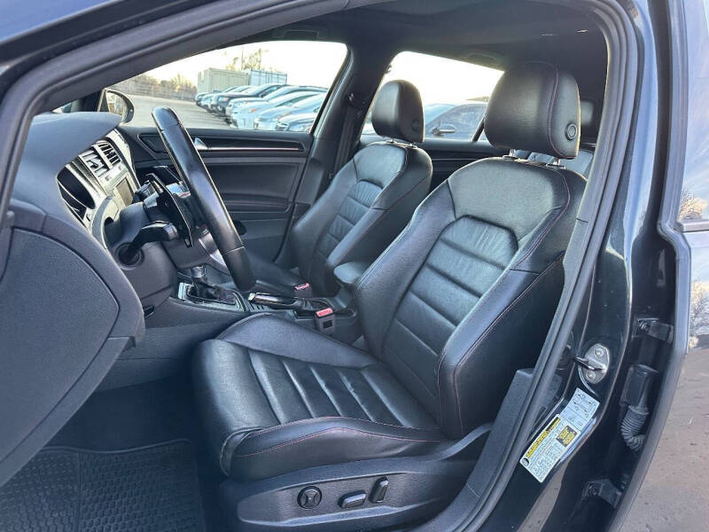 2017 Volkswagen Golf GTI Autobahn