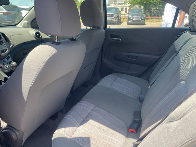 2016 Chevrolet Sonic LT Auto