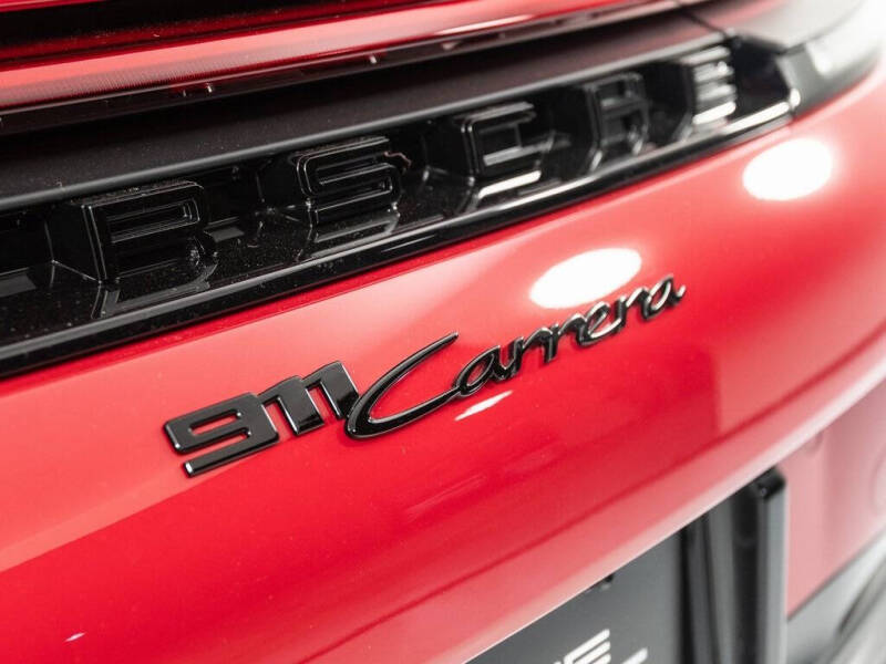2025 Porsche 911 Carrera