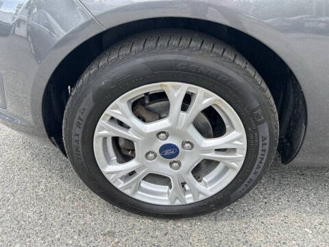 2016 Ford Fiesta SE