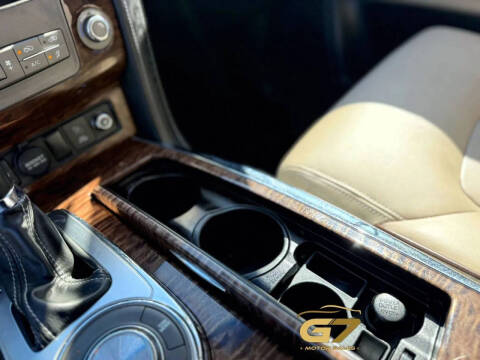 2017 Nissan Armada Platinum