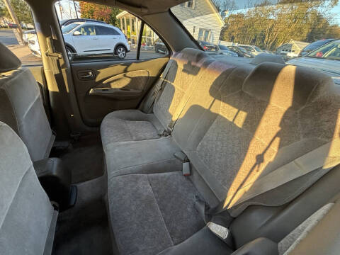 2000 Nissan Sentra XE