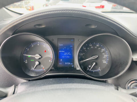 2018 Toyota C-HR XLE Premium