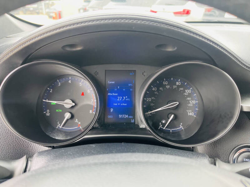 2018 Toyota C-HR XLE Premium