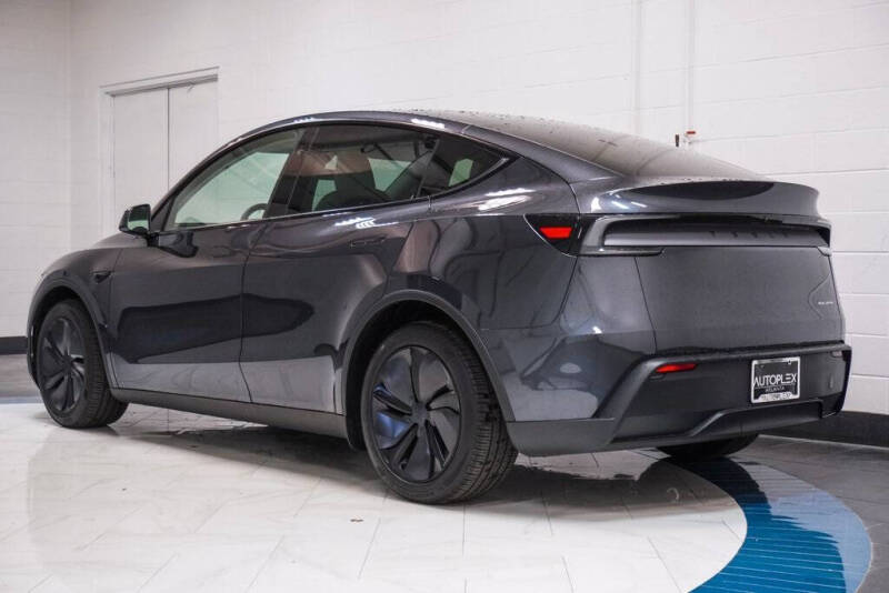 2026 Tesla Model Y Long Range