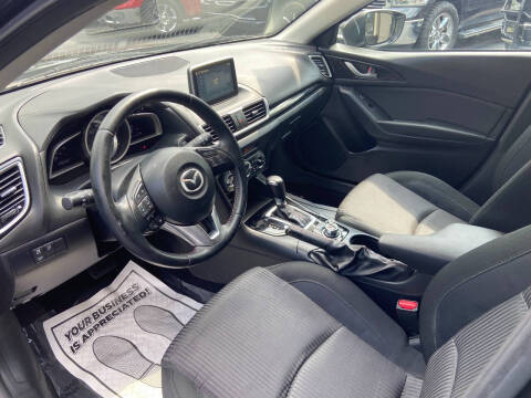 2016 Mazda MAZDA3 i Touring