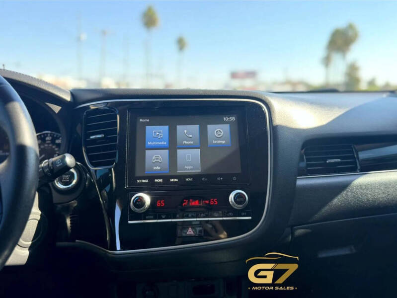 2020 Mitsubishi Outlander