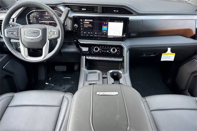 2026 GMC Sierra 3500HD