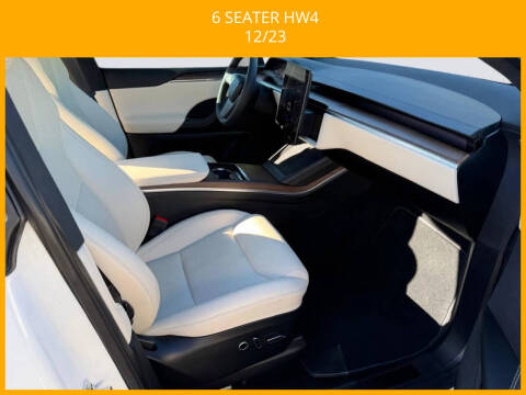 2023 Tesla Model X Standard Range