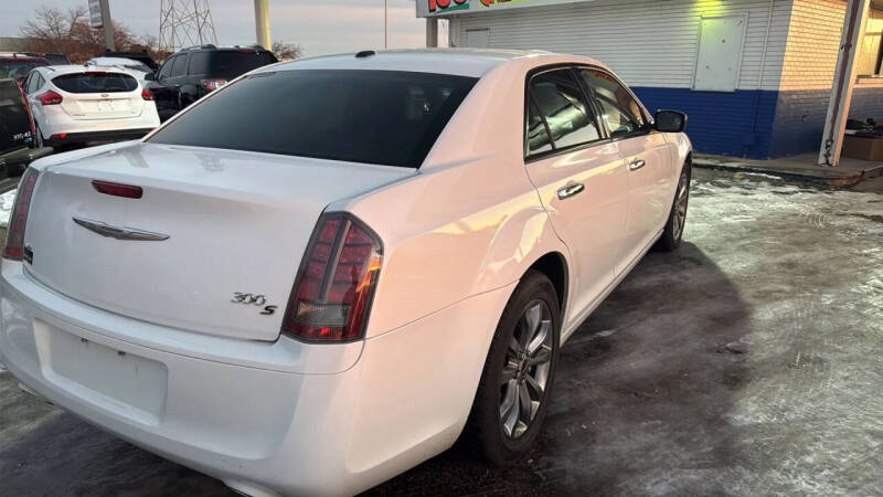 2014 Chrysler 300 S