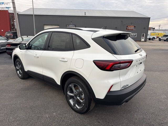 2026 Ford Escape ST-Line Select
