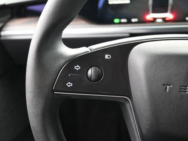 2023 Tesla Model X Standard Range