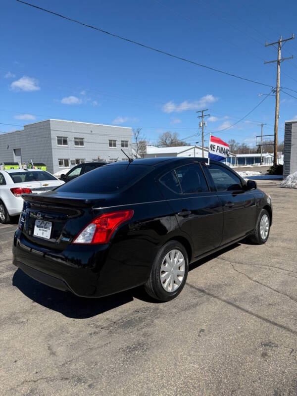 2015 Nissan Versa