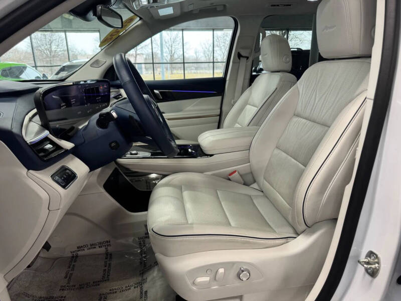 2025 Buick Enclave Avenir