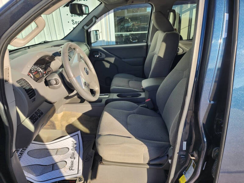 2015 Nissan Frontier SV