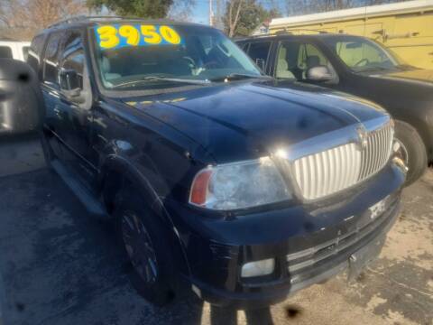 2005 Lincoln Navigator for sale at JJ's Auto Sales in Independence MO