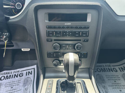 2014 Ford Mustang V6