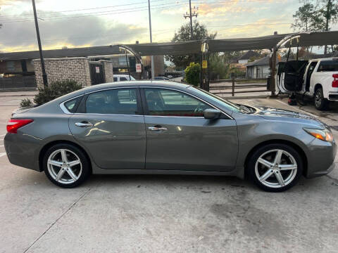 2016 Nissan Altima 2.5 SR