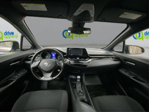 2018 Toyota C-HR XLE Premium