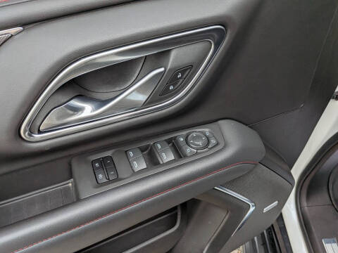 2022 Chevrolet Suburban RST