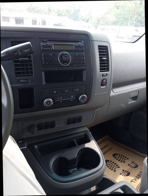 2013 Nissan NV