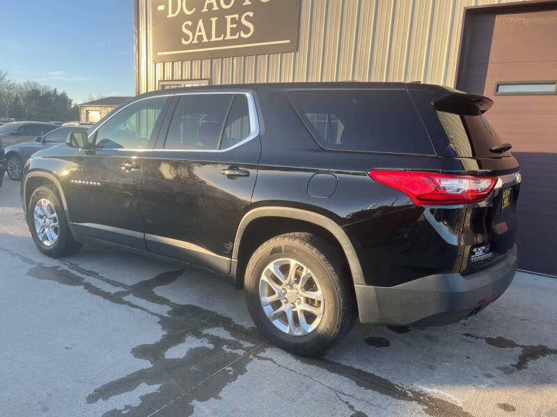 Used 2019 Chevrolet Traverse LS with VIN 1GNERFKW1KJ234670 for sale in Dakota City, NE