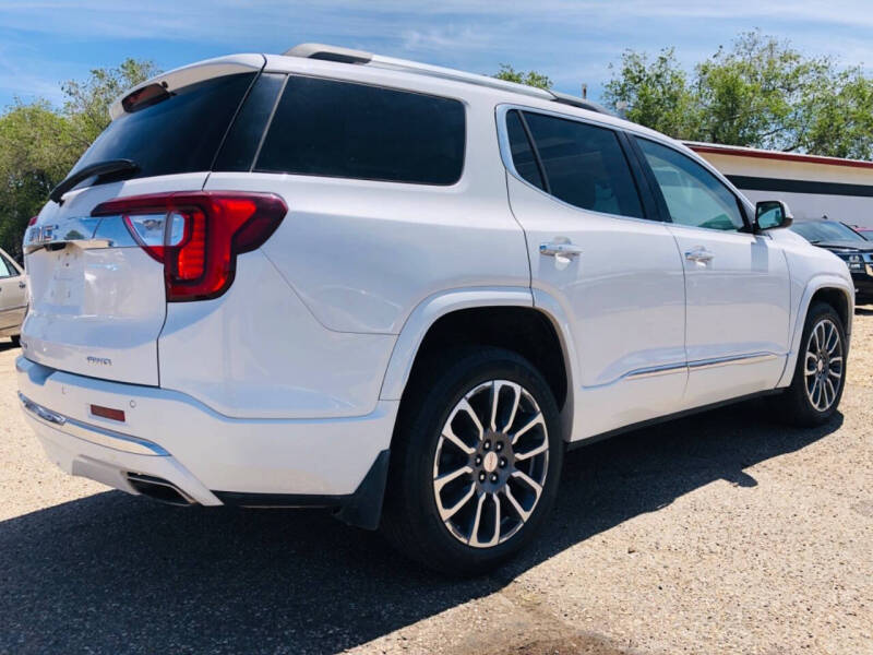 2021 GMC Acadia Denali