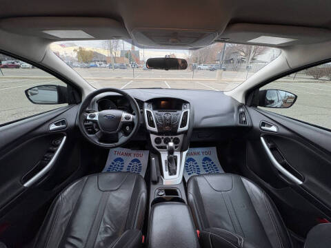 2014 Ford Focus SE