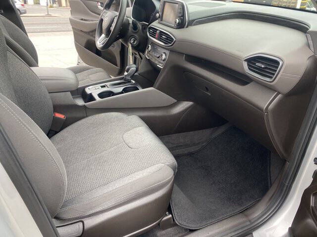 2019 Hyundai Santa Fe SE 2.4L