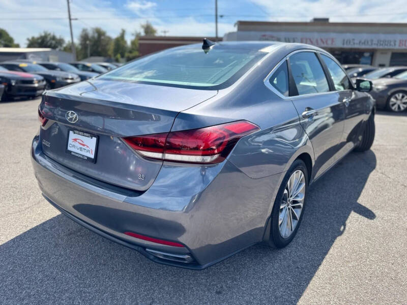 2015 Hyundai Genesis