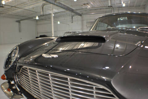 1966 Aston Martin DB6