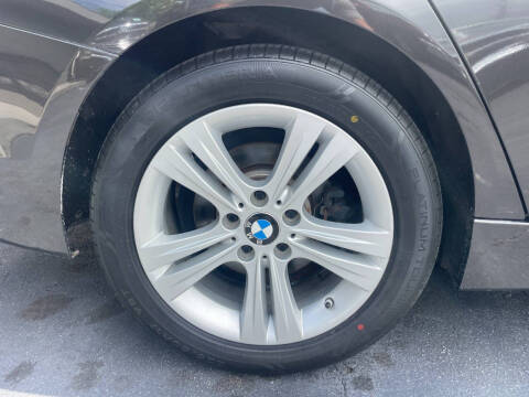 2017 BMW 3 Series 330i