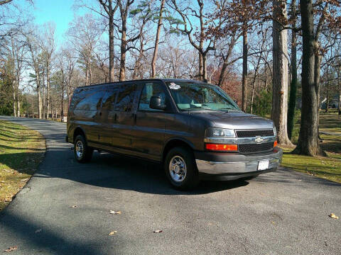 2017 Chevrolet Express LT 3500