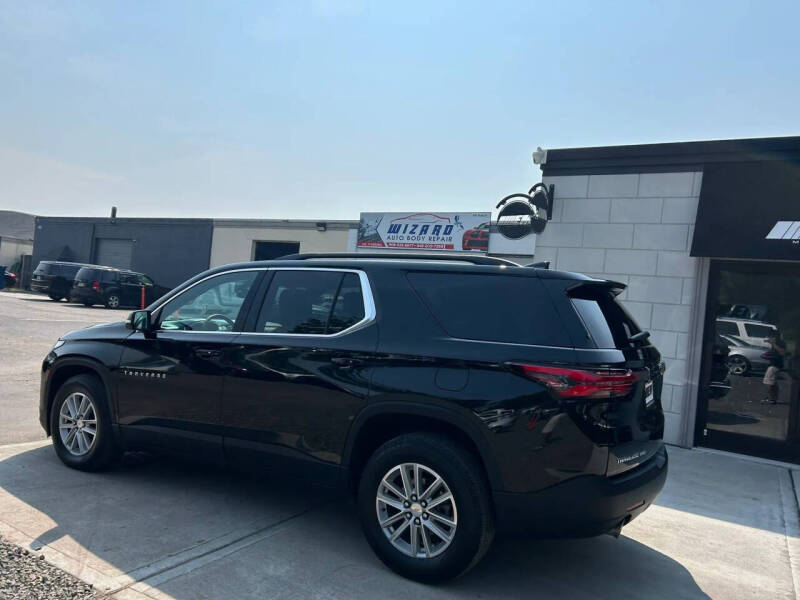 2022 Chevrolet Traverse LT Leather