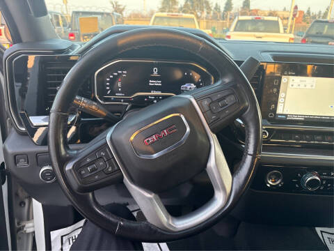 2022 GMC Sierra 1500 SLT