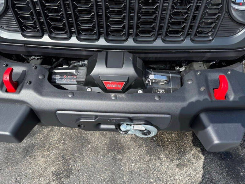 2026 Jeep Gladiator Shadow Ops