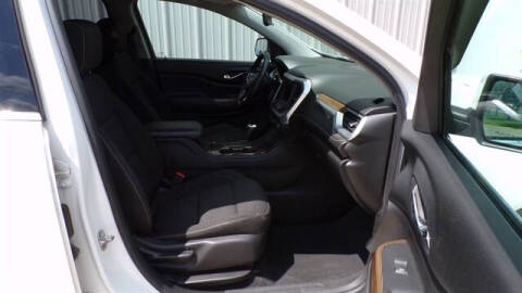 2017 GMC Acadia SLE-2