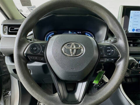 2023 Toyota RAV4 Hybrid LE