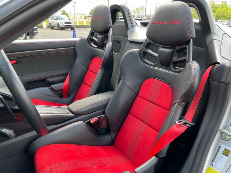 2025 Porsche 718 Boxster Spyder RS