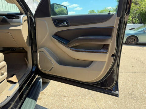 2015 Chevrolet Suburban LT