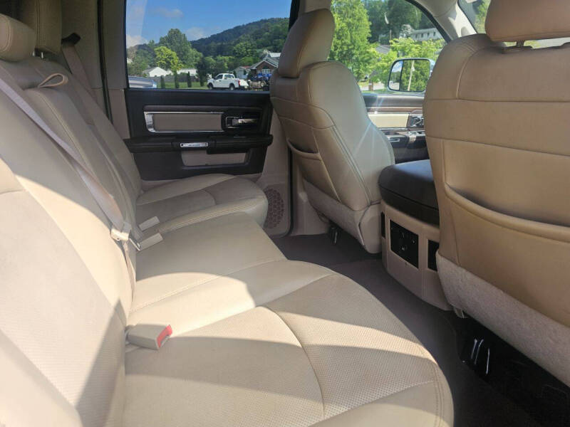 2014 RAM 3500 Laramie
