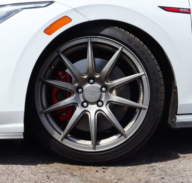 2023 Volkswagen Golf GTI S